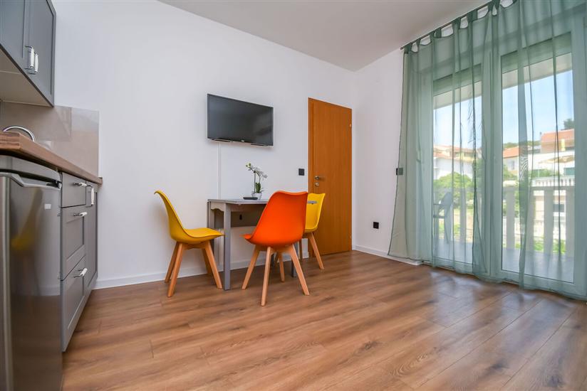 Apartment A6, for 3 persons