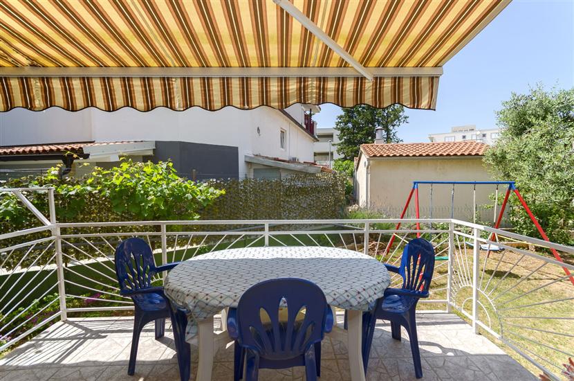 Apartment A1, for 6 persons