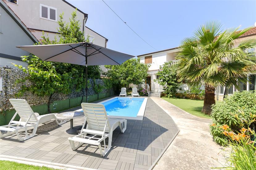 Apartment Milena