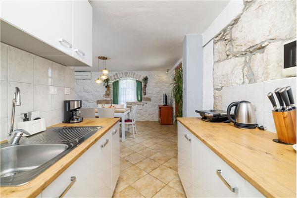 Apartment A1, for 6 persons