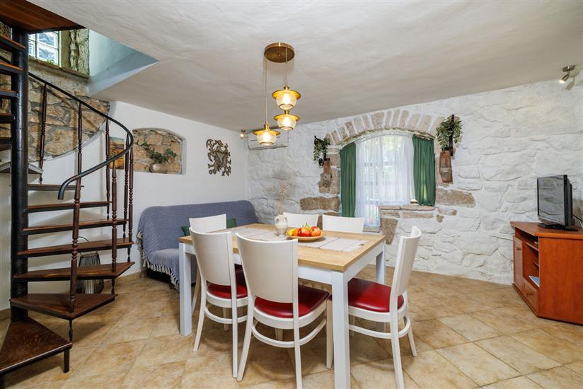 Apartment A1, for 6 persons