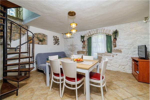 Apartment A1, for 6 persons