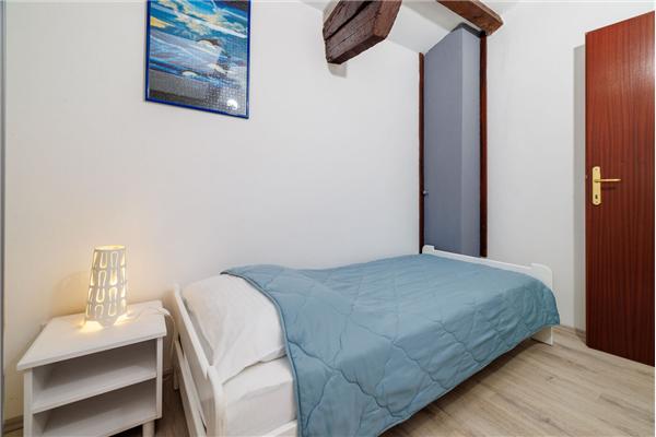 Apartment A1, for 6 persons