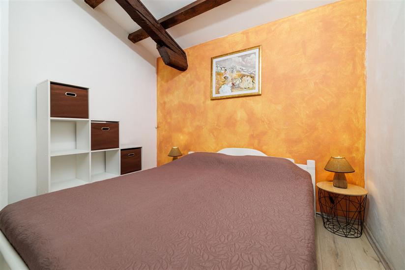 Apartment A1, for 6 persons