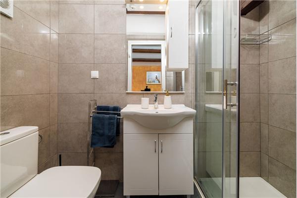 Apartment A1, for 6 persons