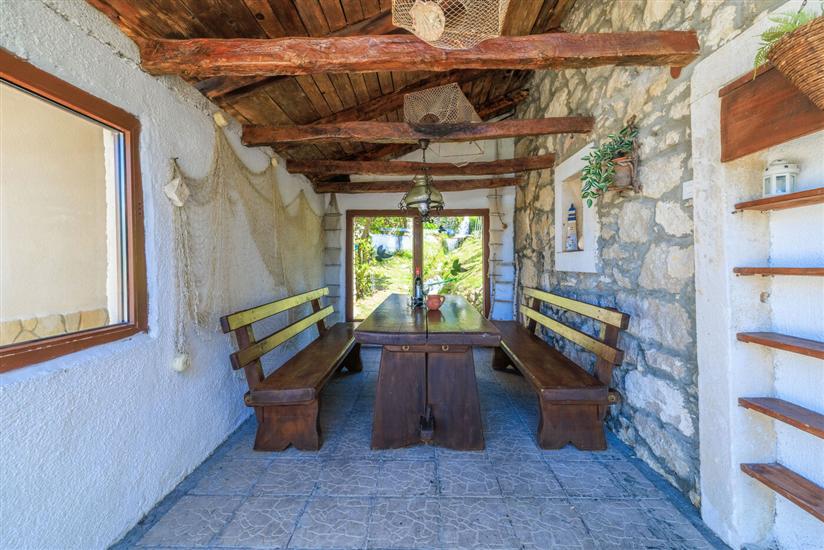 Apartment A1, for 6 persons