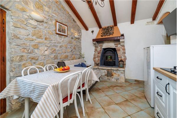 Apartment A2, for 4 persons