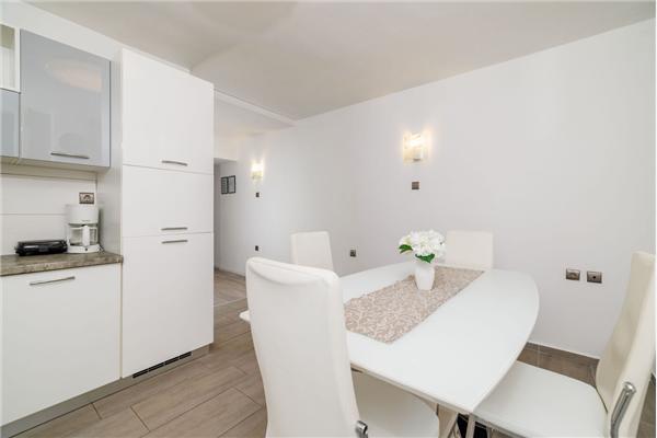 Apartment A1, for 3 persons