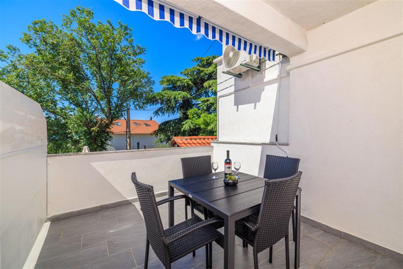 Apartment A1, for 3 persons