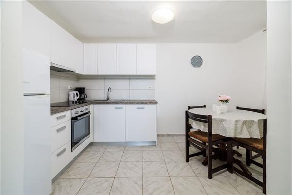 Apartment A2, for 4 persons