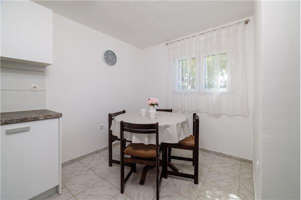 Apartment A2, for 4 persons