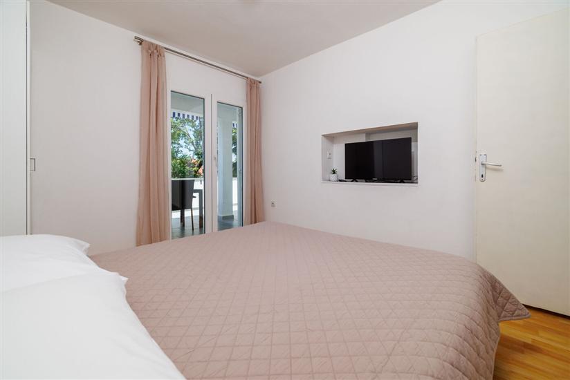 Apartment A2, for 4 persons