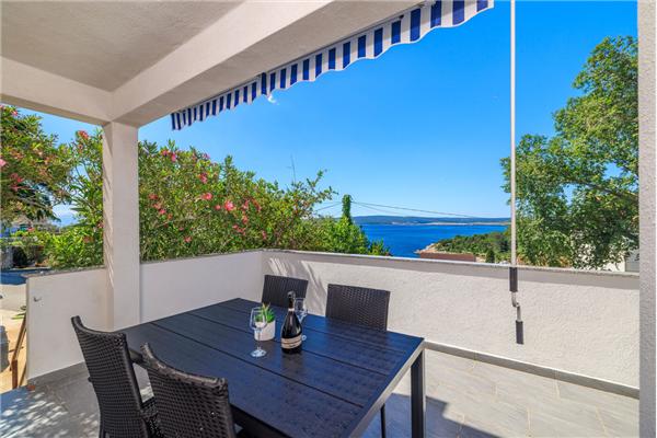 Apartment A2, for 4 persons