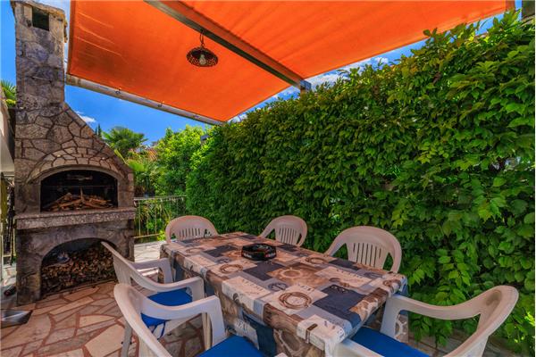 Apartment A2, for 4 persons