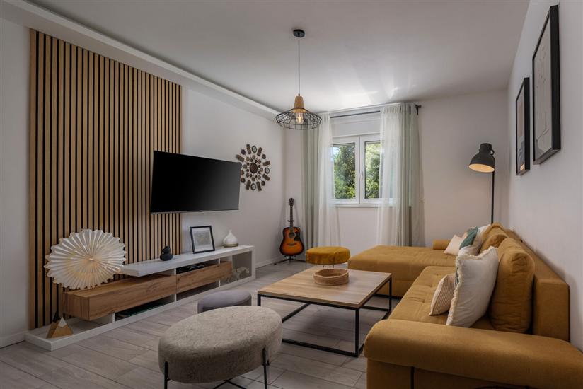 House K1, for 8 persons