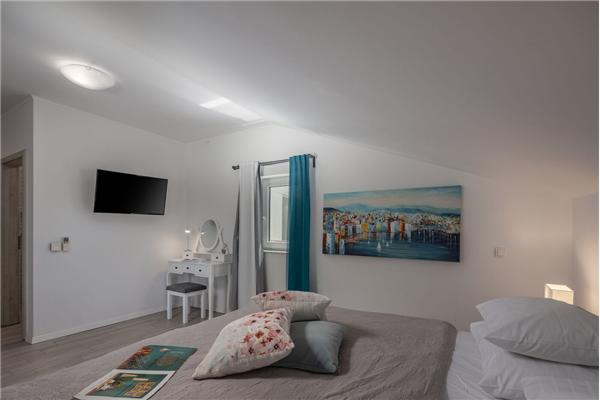 House K1, for 8 persons