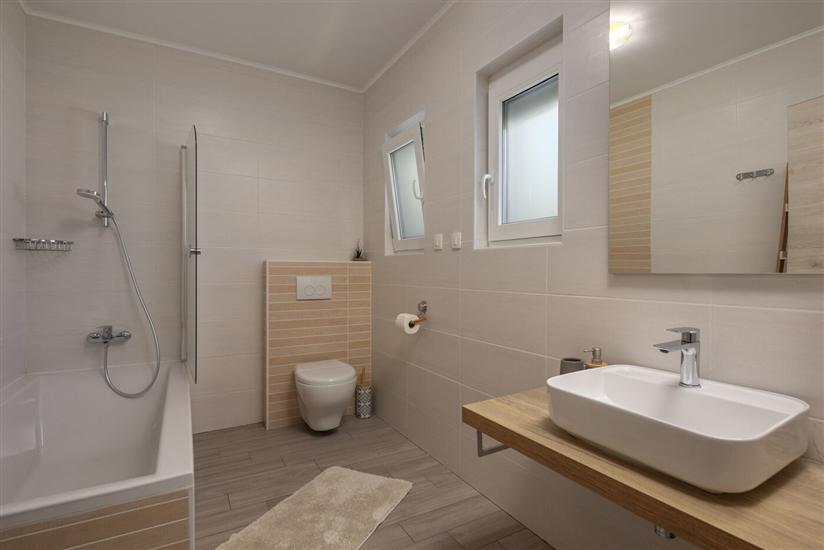 House K1, for 8 persons