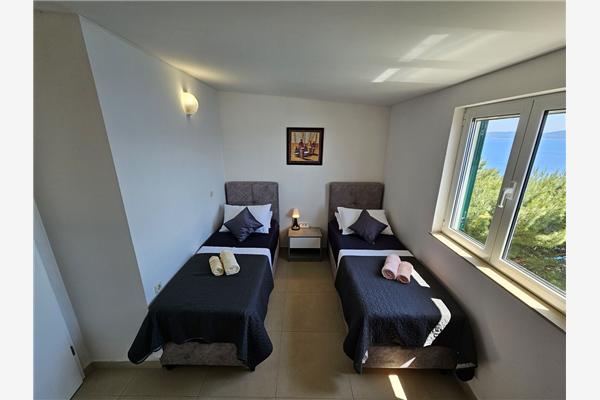 Apartment A2, for 4 persons