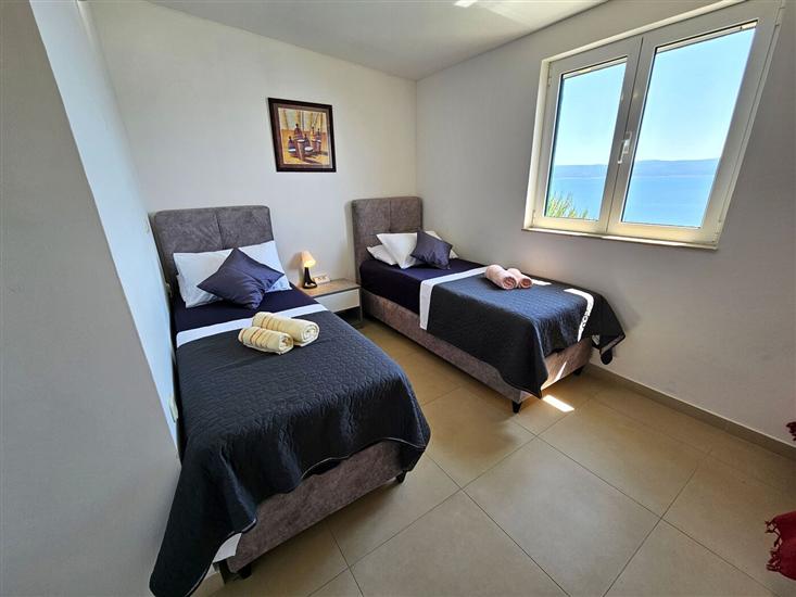 Apartment A2, for 4 persons