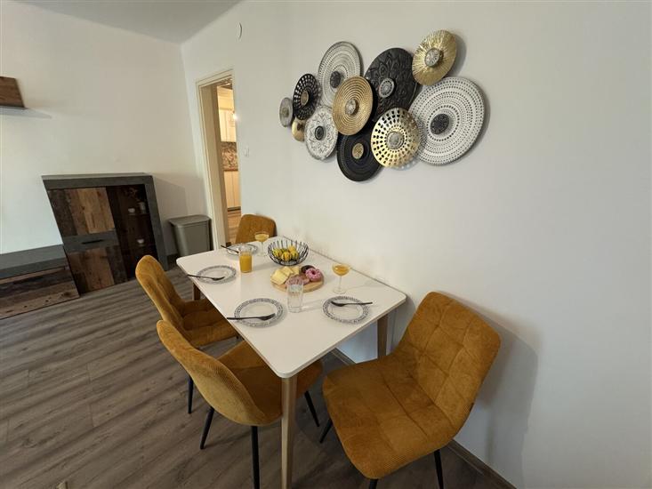 Apartment A1, for 4 persons