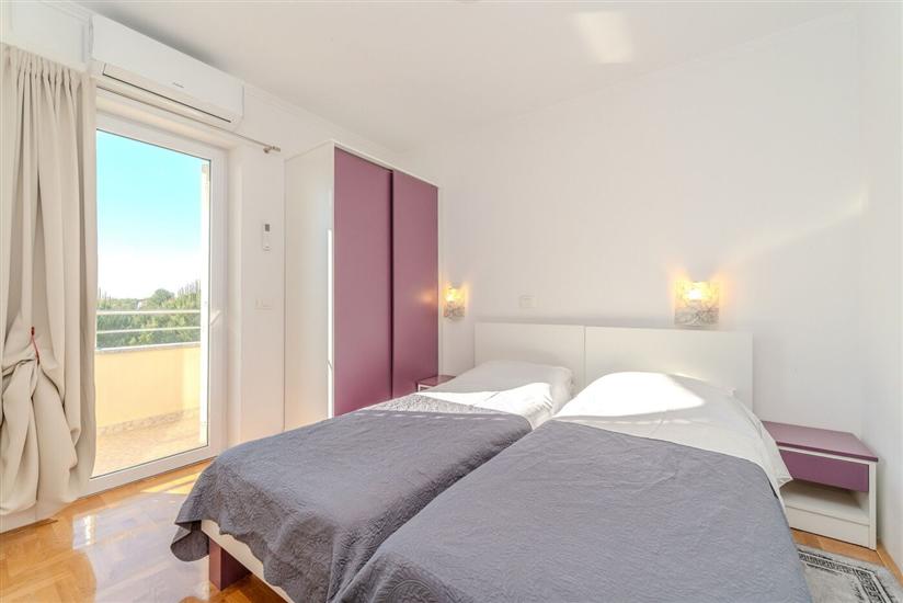 Apartment A1, for 6 persons