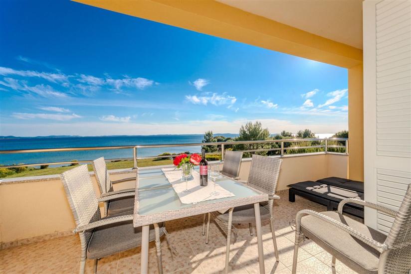 Apartment A5, for 4 persons