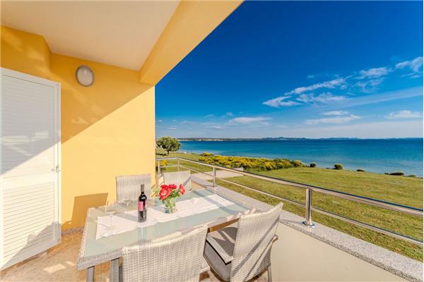 Apartment A5, for 4 persons