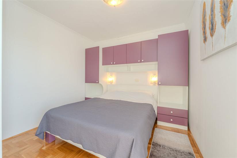 Apartment A6, for 6 persons