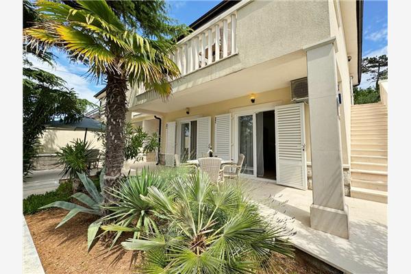 Apartment A2, for 4 persons