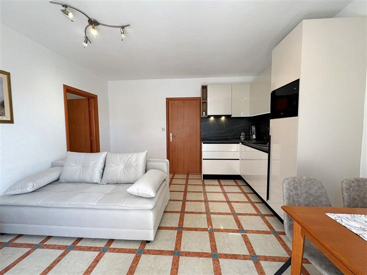 Apartment A4, for 4 persons