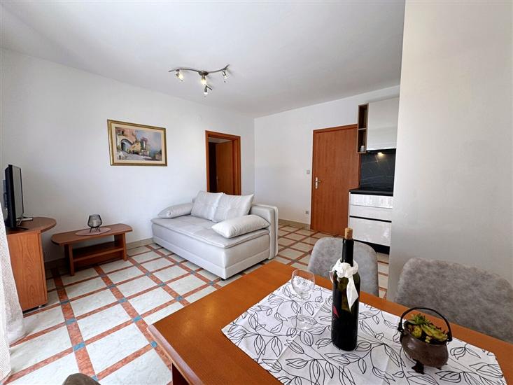 Apartment A4, for 4 persons