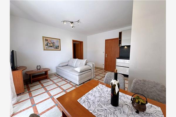 Apartment A4, for 4 persons