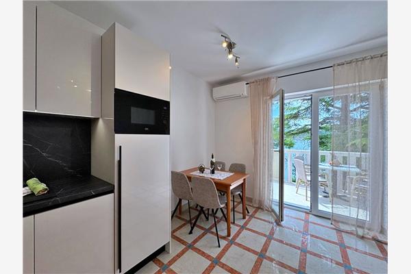 Apartment A4, for 4 persons