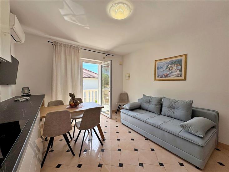 Apartment A5, for 4 persons