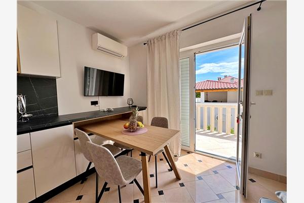Apartment A5, for 4 persons