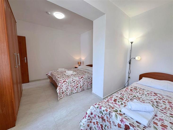 Apartment A5, for 4 persons