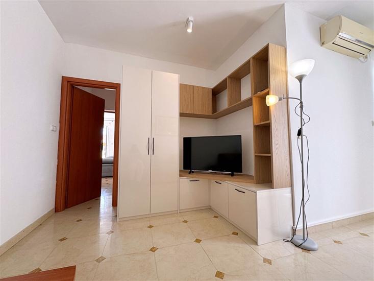 Apartment A5, for 4 persons