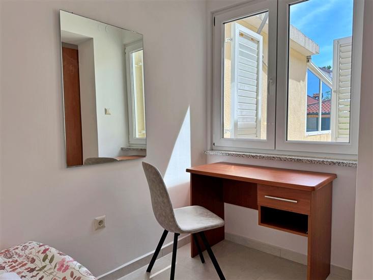 Apartment A5, for 4 persons