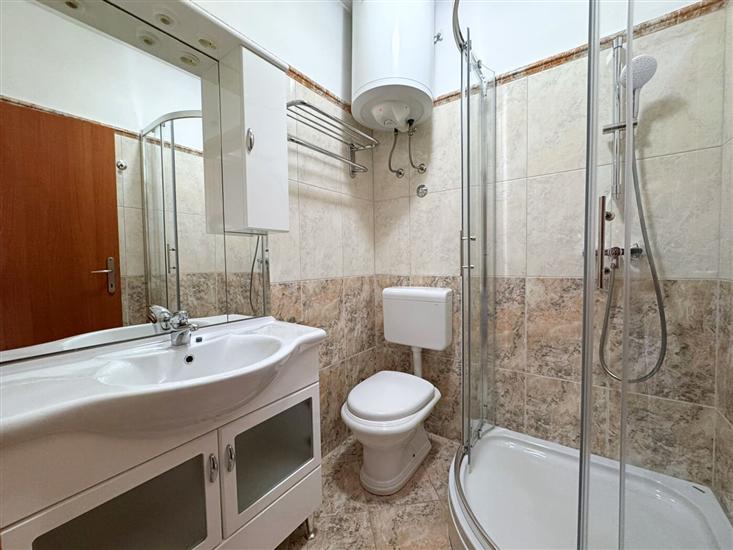 Apartment A5, for 4 persons