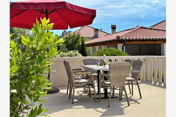 Apartment A6, for 5 persons