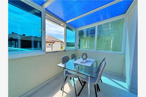 Apartment A6, for 5 persons