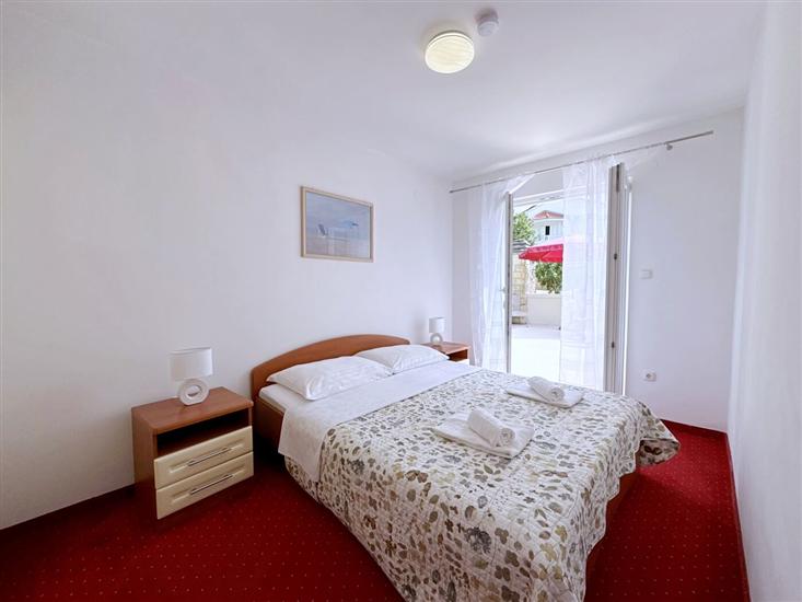 Apartment A6, for 5 persons