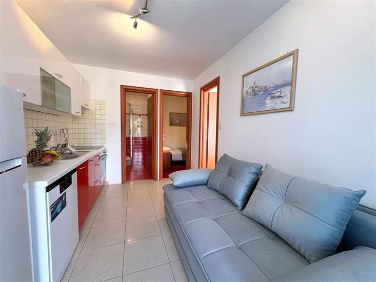 Apartment A6, for 5 persons