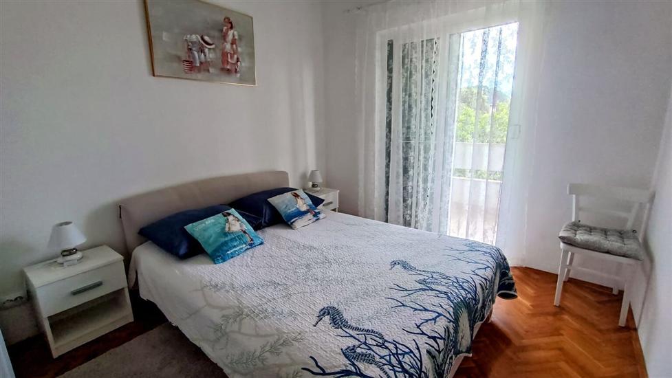 Apartment A4, for 3 persons