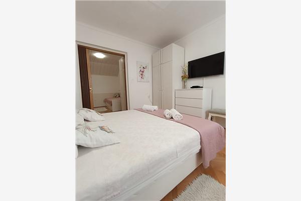 Apartment A2, for 3 persons