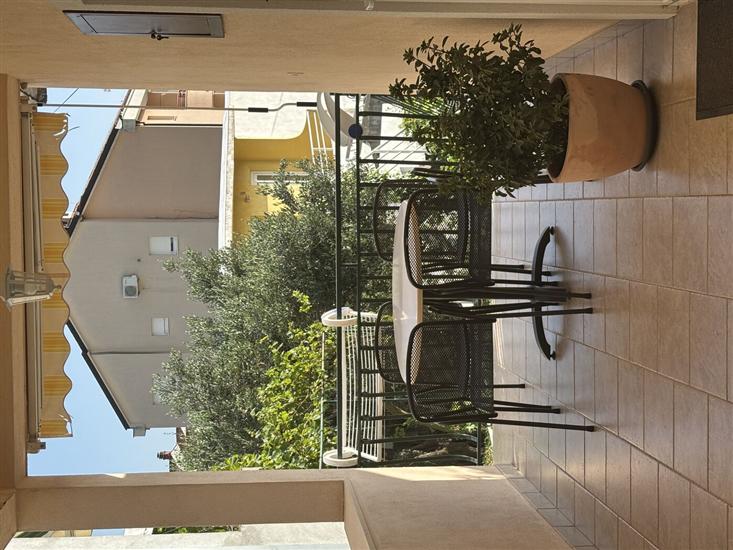 Apartment A1, for 4 persons