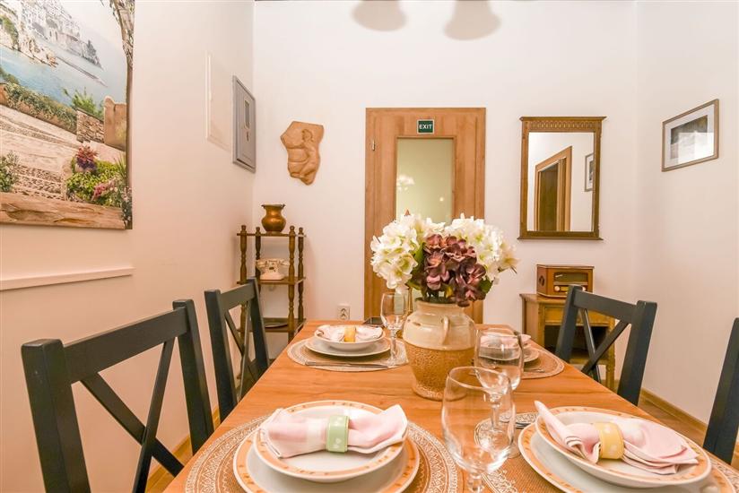 Apartment A1, for 4 persons