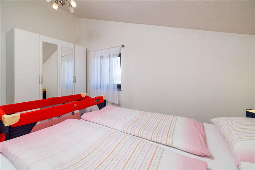 Apartment A1, for 6 persons