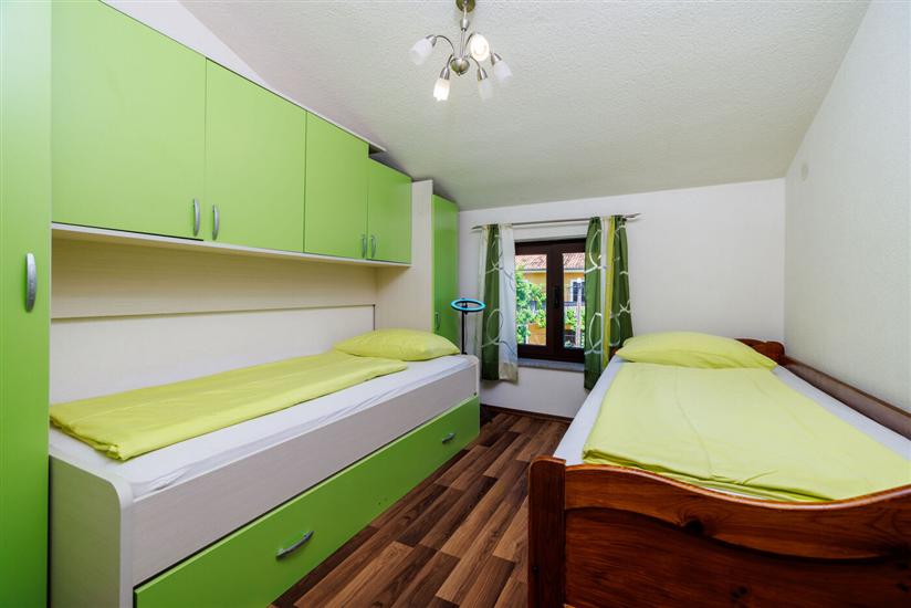 Apartment A1, for 6 persons