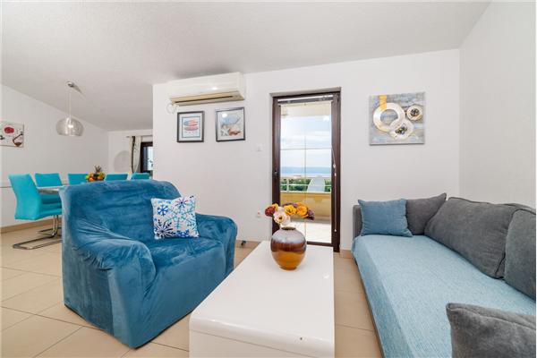 Apartment A1, for 6 persons